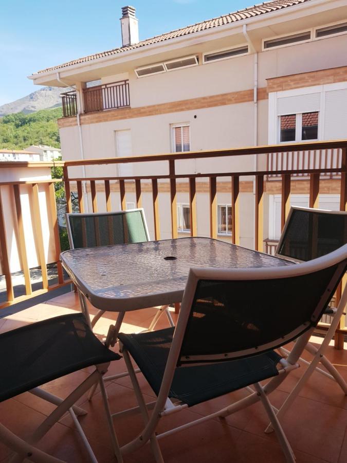 Apartamento Alhondiga Hervás Eksteriør billede
